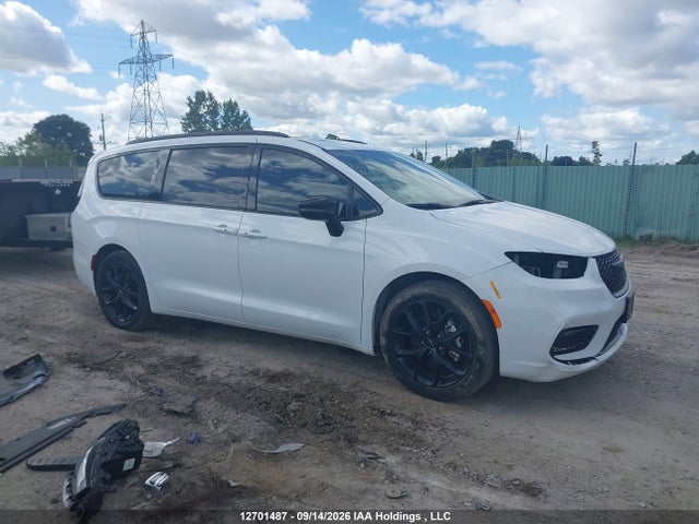 2024 Chrysler Pacifica Touring L მანქანა იყიდება აუქციონზე, vin: 2C4RC1BG5RR187592, აუქციონის ნომერი: 12701487
