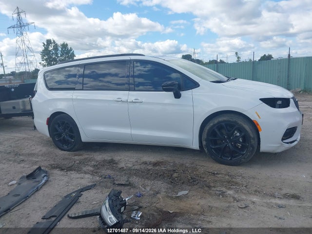 Продажа на аукционе авто 2024 Chrysler Pacifica Touring L, vin: 2C4RC1BG5RR187592, номер лота: 12701487