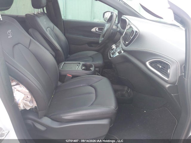 2C4RC1BG5RR187592 Chrysler Pacifica Touring L