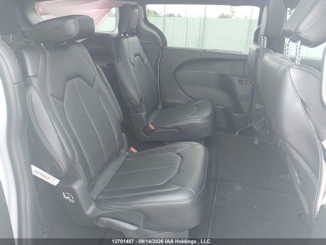 2C4RC1BG5RR187592 Chrysler Pacifica Touring L