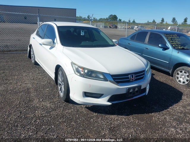 Продажа на аукционе авто 2014 Honda Accord Sedan, vin: 1HGCR2F50EA801841, номер лота: 12701552