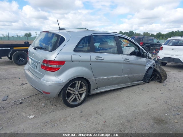 Продажа на аукционе авто 2011 Mercedes-benz B200 T, vin: WDDFH3EB7BJ631748, номер лота: 12701564