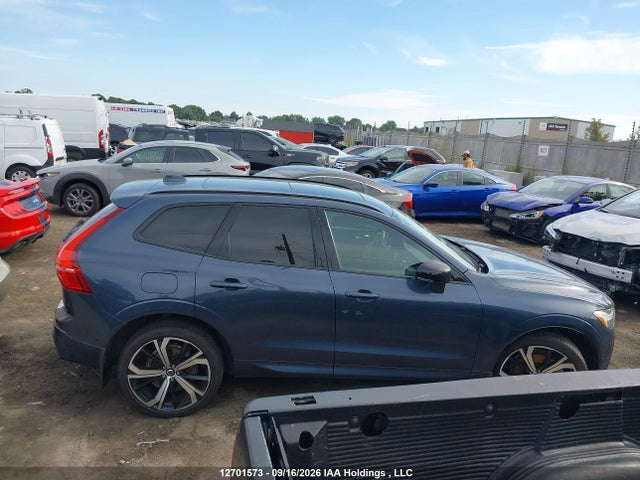 Aukcja sprzedaży 2022 Volvo Xc60 B6 R-design, vin: LYV062RM9NB993928, numer aukcji: 12701573