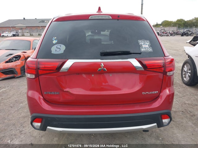 12701576 :رقم المزاد ، JA4JZ4AX0JZ608573 vin ، 2018 Mitsubishi Outlander Gt مزاد بيع
