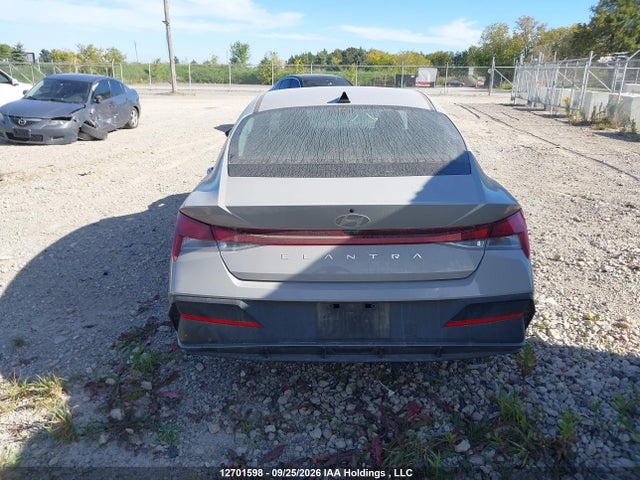 Hyundai Elantra Preferred W/tech Package 2024 KMHLM4DG2RU775904 Image 17