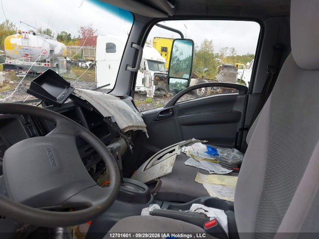 12701601 :رقم المزاد ، JALE5W16XK7305009 vin ، 2019 Isuzu Nrr مزاد بيع