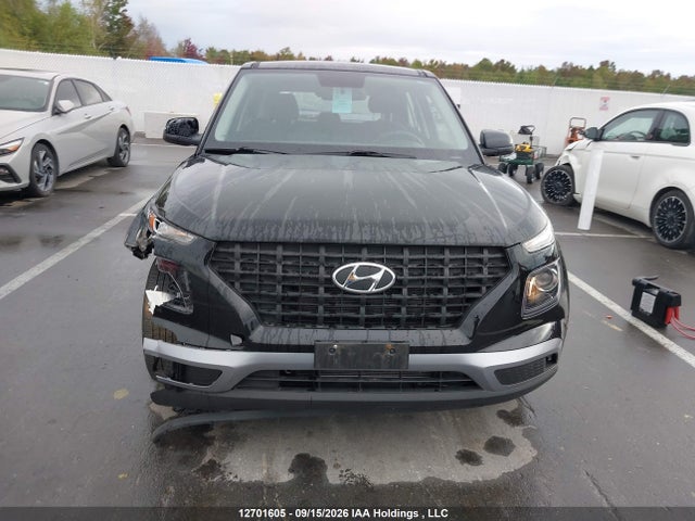 KMHRB8A39NU179238 Hyundai Venue