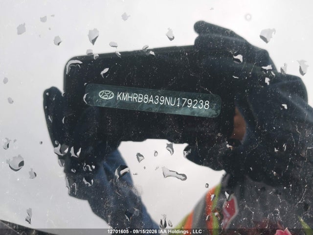 KMHRB8A39NU179238 Hyundai Venue