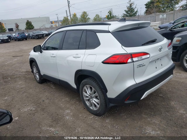 Toyota Corolla Cross Le 2025 7MUBAABG6SV137746 Image 3
