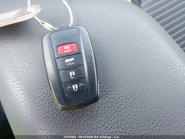 2024 Toyota Camry Xle/se მანქანა იყიდება აუქციონზე, vin: 4T1B21HK9RU021168, აუქციონის ნომერი: 12701662