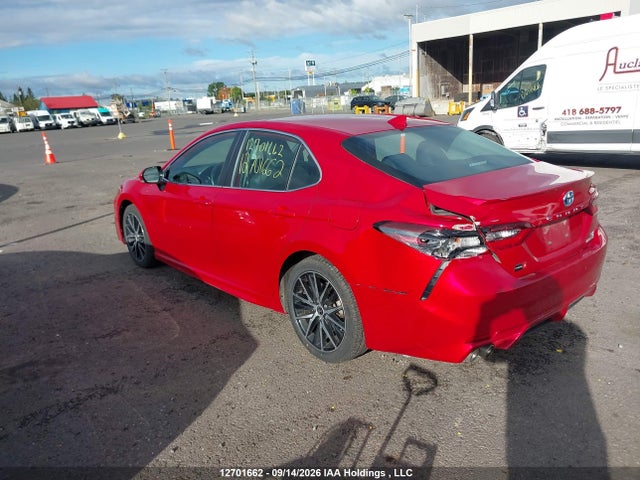 2024 Toyota Camry Xle/se მანქანა იყიდება აუქციონზე, vin: 4T1B21HK9RU021168, აუქციონის ნომერი: 12701662