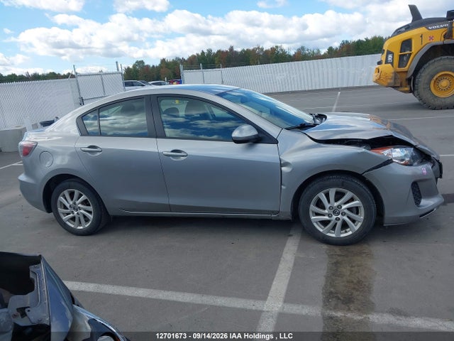 12701673 :رقم المزاد ، JM1BL1V72D1815134 vin ، 2013 Mazda 3 I مزاد بيع
