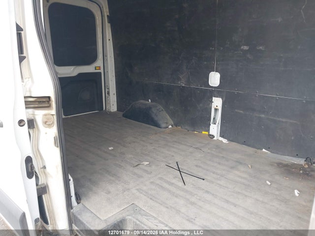 Ford Transit T-250 2024 1FTBR2C84RKA32320 Image 8