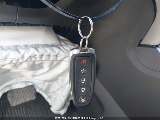 1FMCU9HD2KUC41708 Ford ESCAPE SEL
