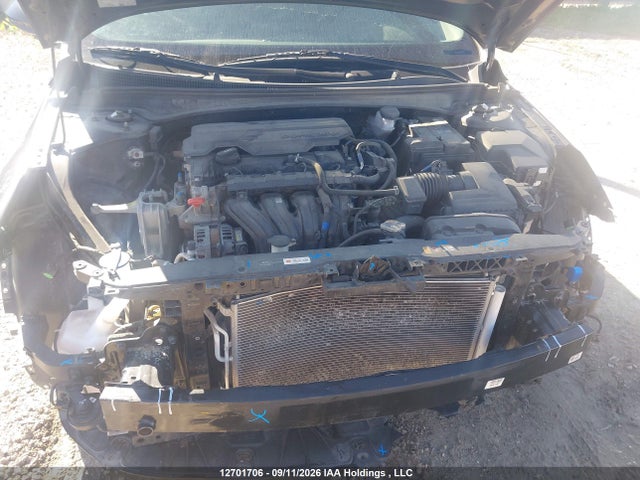 KMHLM4AG5PU417925 Hyundai Elantra Preferred Ivt