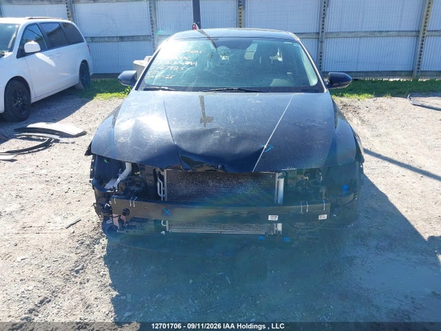 KMHLM4AG5PU417925 Hyundai Elantra Preferred Ivt