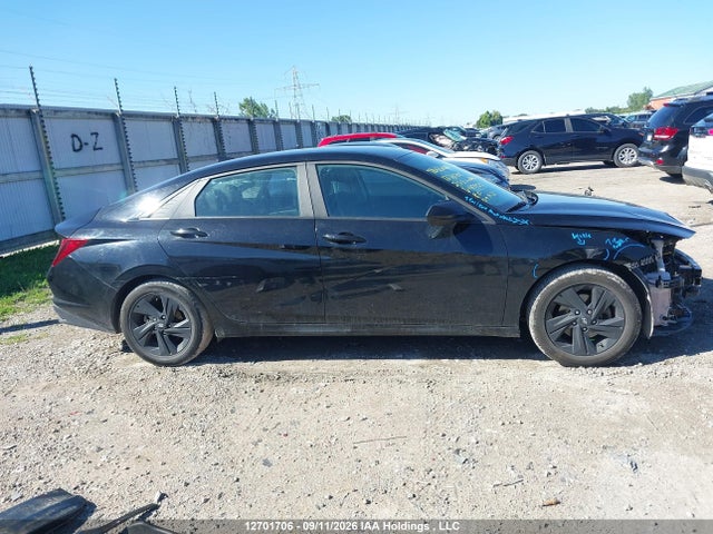 KMHLM4AG5PU417925 Hyundai Elantra Preferred Ivt