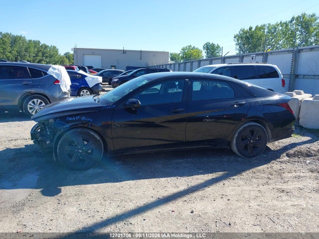 KMHLM4AG5PU417925 Hyundai Elantra Preferred Ivt