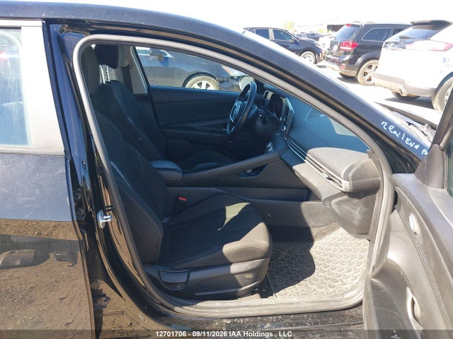 KMHLM4AG5PU417925 Hyundai Elantra Preferred Ivt
