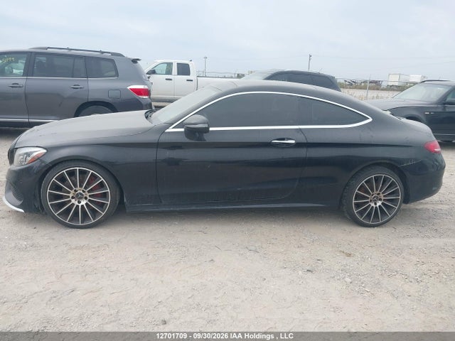 2017 Mercedes-benz C 300 მანქანა იყიდება აუქციონზე, vin: WDDWJ4KB1HF404033, აუქციონის ნომერი: 12701709
