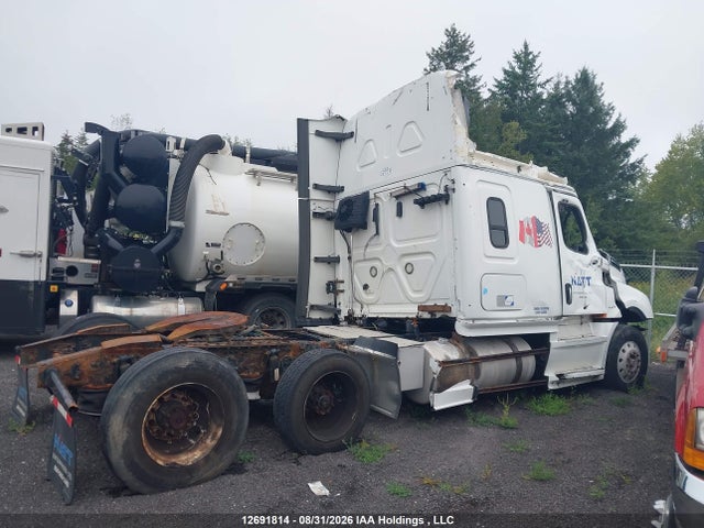 3AKJHHDR6LSKX0418 Freightliner New Cascadia 126