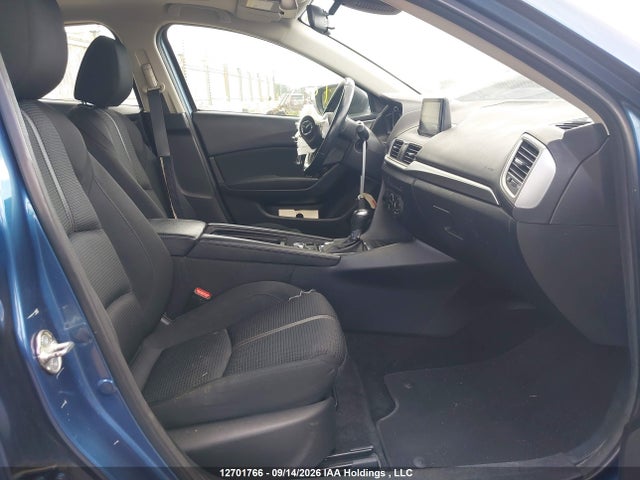 Mazda 3 2018 3MZBN1V78JM231049 Image 5