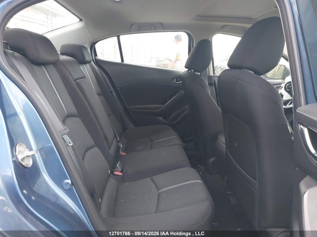 Mazda 3 2018 3MZBN1V78JM231049 Image 8