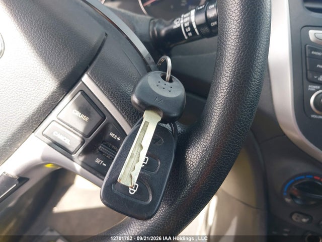 Hyundai ACCENT SE 2017 KMHCT5AE3HU329318 Image 11