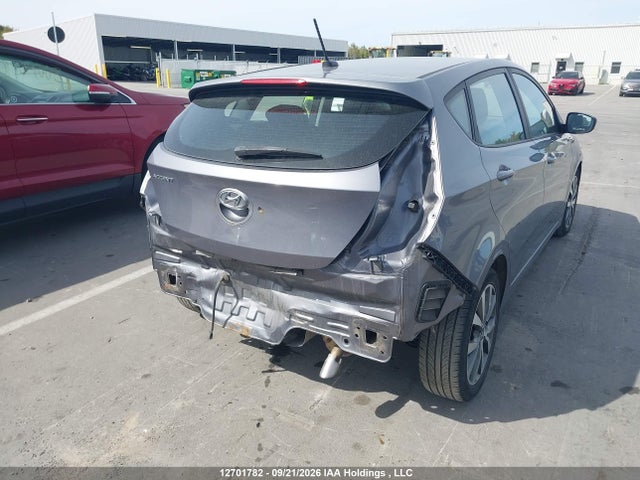 Hyundai ACCENT SE 2017 KMHCT5AE3HU329318 Image 4