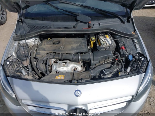 WDDMH4GB9HJ435717 Mercedes-Benz B 250 4matic