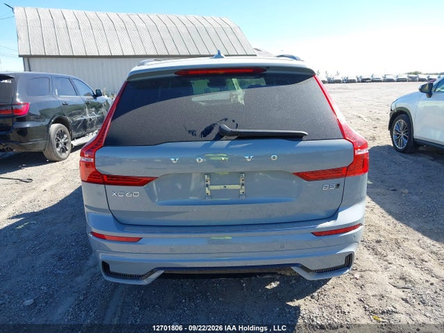 Volvo Xc60 B5 Plus Dark Theme 2024 LYVL12RL4RB741044 Image 16