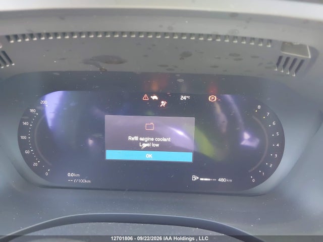 Volvo Xc60 B5 Plus Dark Theme 2024 LYVL12RL4RB741044 Image 7