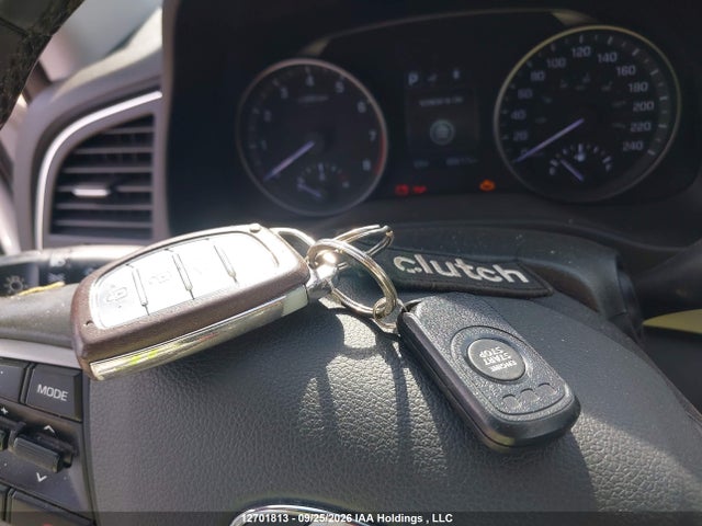 Продаж на аукціоні авто 2018 Hyundai Elantra Gl Se, vin: KMHD84LF9JU706049, номер лоту: 12701813