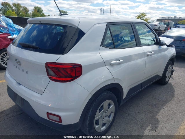 12701825 :رقم المزاد ، KMHRB8A37PU257096 vin ، 2023 Hyundai Venue Essential مزاد بيع