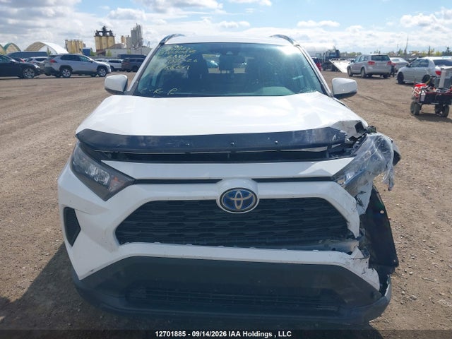 2T3BWRFV8KW009087 Toyota RAV4 LE