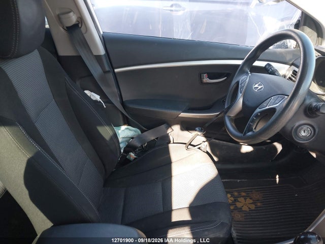 2014 Hyundai Elantra Gt Gl მანქანა იყიდება აუქციონზე, vin: KMHD25LH4EU231487, აუქციონის ნომერი: 12701900