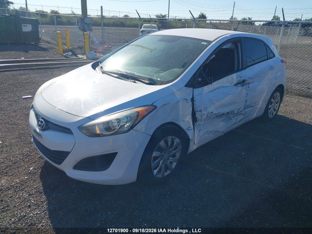 2014 Hyundai Elantra Gt Gl მანქანა იყიდება აუქციონზე, vin: KMHD25LH4EU231487, აუქციონის ნომერი: 12701900