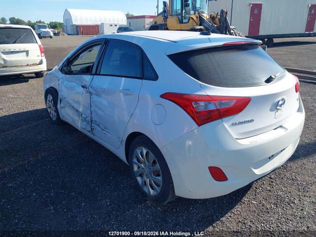 2014 Hyundai Elantra Gt Gl მანქანა იყიდება აუქციონზე, vin: KMHD25LH4EU231487, აუქციონის ნომერი: 12701900