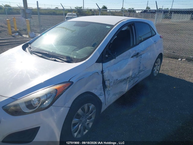 2014 Hyundai Elantra Gt Gl მანქანა იყიდება აუქციონზე, vin: KMHD25LH4EU231487, აუქციონის ნომერი: 12701900