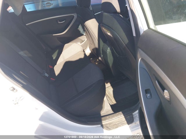 2014 Hyundai Elantra Gt Gl მანქანა იყიდება აუქციონზე, vin: KMHD25LH4EU231487, აუქციონის ნომერი: 12701900