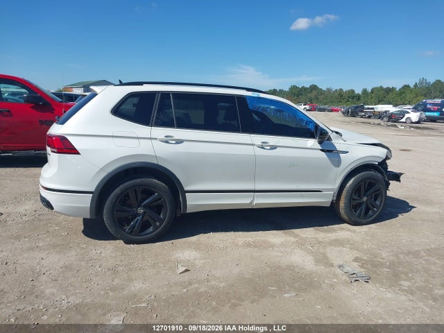 Продажа на аукционе авто 2023 Volkswagen Tiguan Comfortline R-line Black, vin: 3VV8B7AX3PM100460, номер лота: 12701910