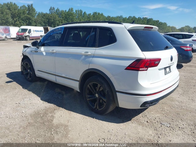 Продажа на аукционе авто 2023 Volkswagen Tiguan Comfortline R-line Black, vin: 3VV8B7AX3PM100460, номер лота: 12701910