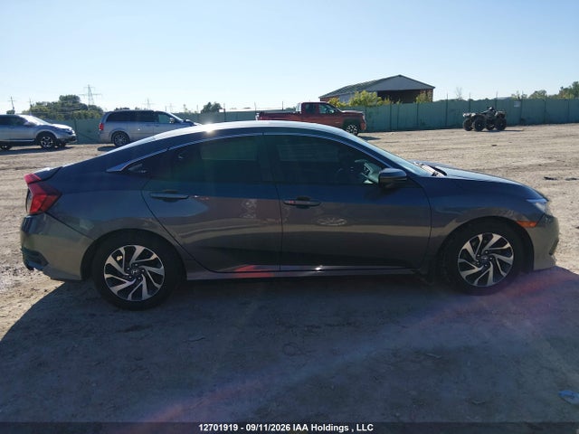 Aukcja sprzedaży 2016 Honda Civic, vin: 2HGFC2F76GH017846, numer aukcji: 12701919