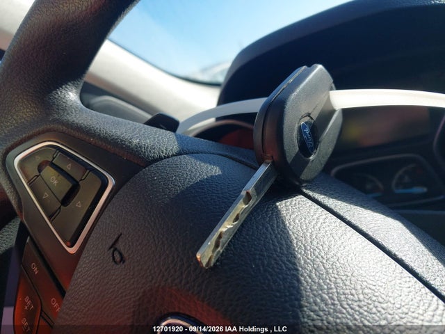 Ford ESCAPE SE 2017 1FMCU0GD7HUA73120 Image 10