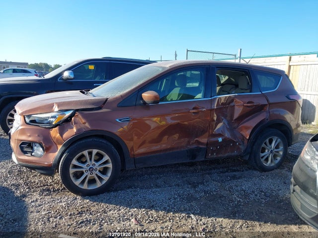 Ford ESCAPE SE 2017 1FMCU0GD7HUA73120 Image 13