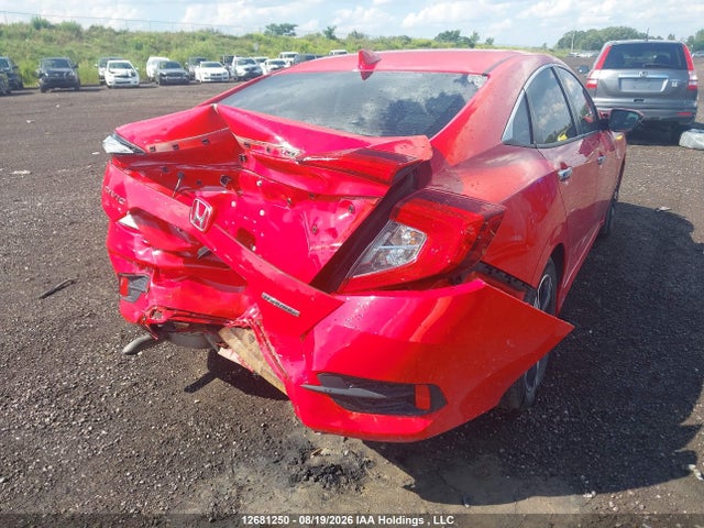 Honda Civic Touring 2018 2HGFC1F95JH104009 Image 4
