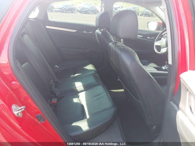 Honda Civic Touring 2018 2HGFC1F95JH104009 Image 8