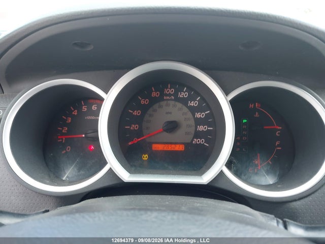 12694379 :رقم المزاد ، 5TEMU4FN6AZ673683 vin ، 2010 Toyota Tacoma V6 مزاد بيع