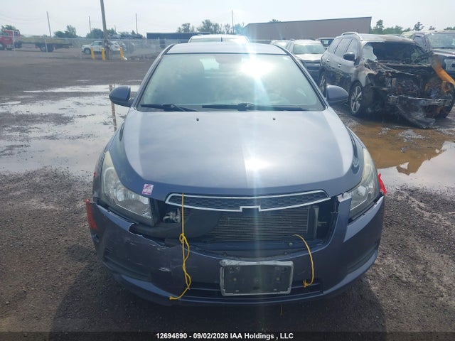 1G1PC5SB1E7280391 Chevrolet Cruze 1lt