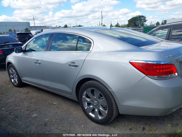 12701926 :رقم المزاد ، 1G4G55E32DF214244 vin ، 2013 Buick Lacrosse مزاد بيع
